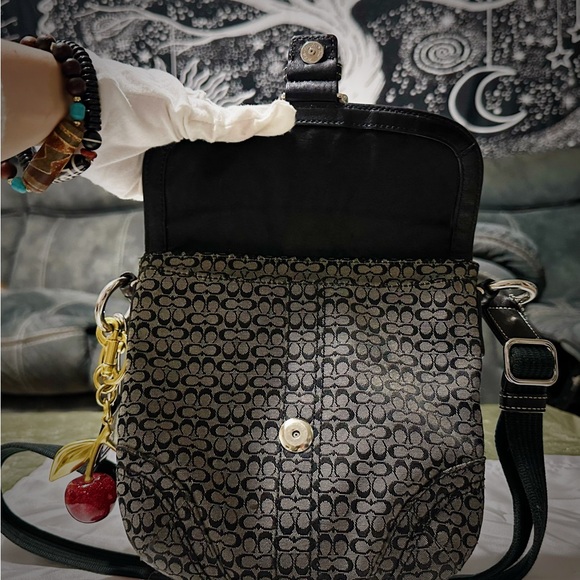 Vintage Coach soho shoulder bag Black and Gray Women's Bag - Picture 6 of 9